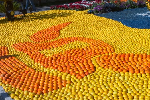 With this occasion the gardens are the theater of construction of monument out of oranges and lemons on a different topic each years.