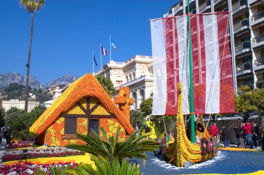 With this occasion the gardens are the theater of construction of monument out of oranges and lemons on a different topic each years.