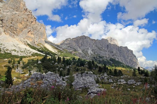 Magnificent mountain scenery in South Tyrol