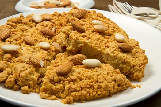 italian cake with almonds