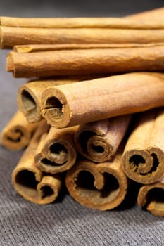 Cinnamon sticks