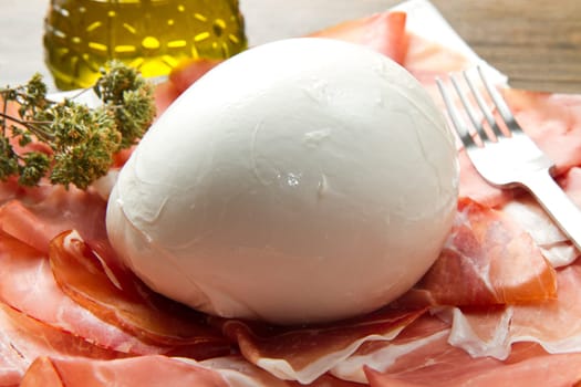 fresh italian  mozzarella with ham