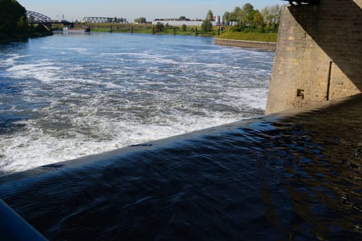 Falling water at a lock