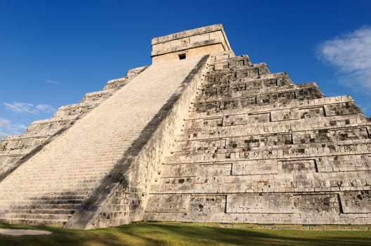 Chichen Itza feathered serpent pyramid, Mexico