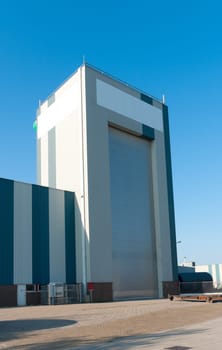 industrial unit with high roller door suitable for letting in and out large objects