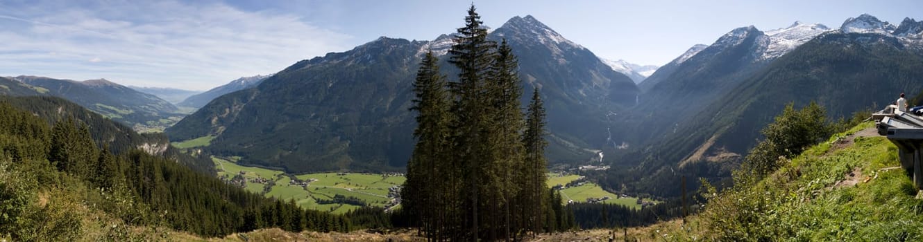 View from the Gerloss Pass road into the Upper Pinzgau