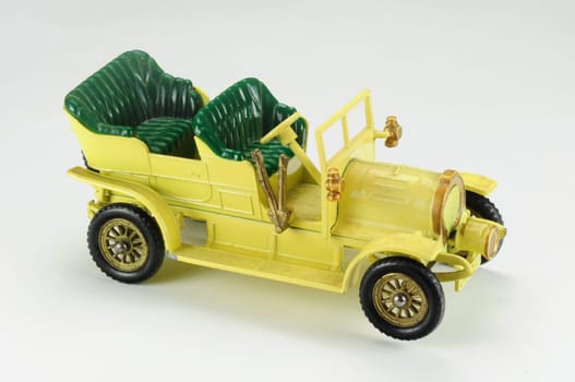 Toy car