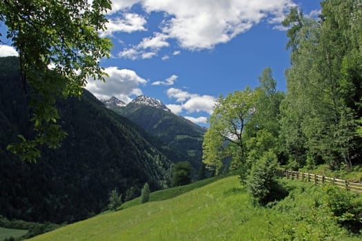 Mountain walk Uttental