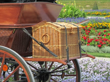 Carriage with picnic basket