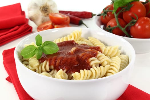 Fusilli with tomato sauce and basil