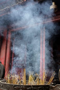 Incense furnace with smoking stick
