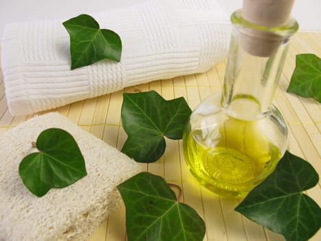 Ivy oil