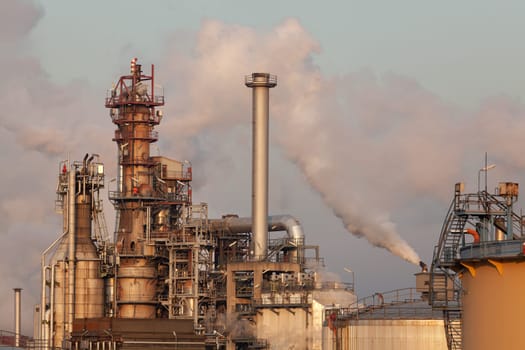 Refinery,industry for the production and supply of fuel