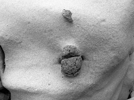 stone, rock shaped like kissing lips