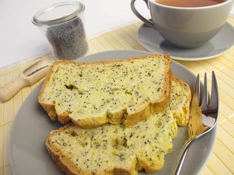 Pound cake with poppy seeds