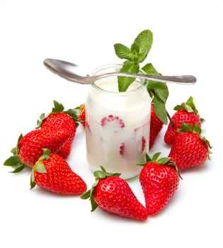 yogurt with strawberry