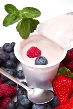 Yogurt with berries