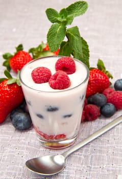 Yogurt with berries