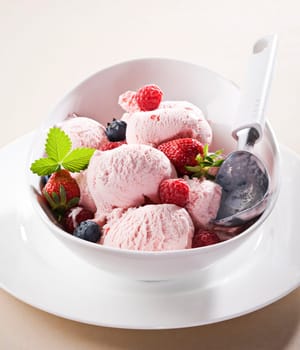 Fresh berry fruit ice cream close up