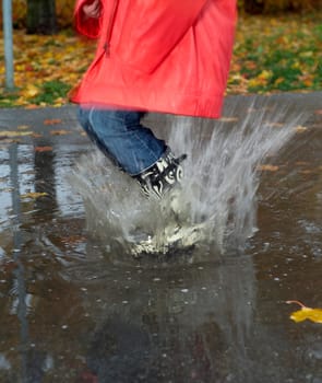 Jumping in a pool of water