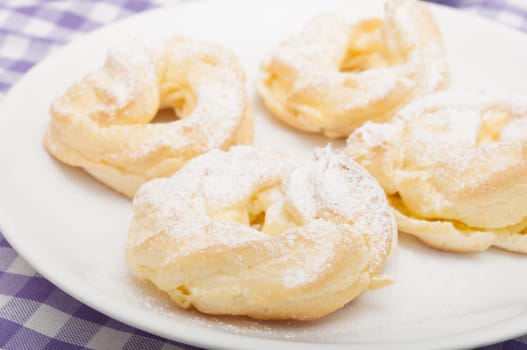 Homemade Cream Puffs With Powdered Sugar