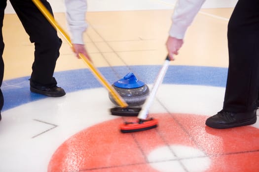 Close up of a Curling situation