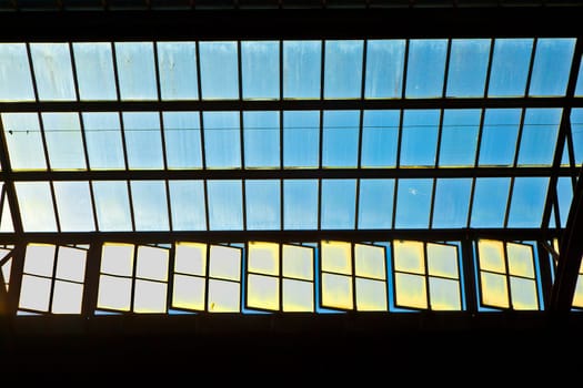 trainstation in Wiesbaden, glass of roof gives a beautiful harmonic structure