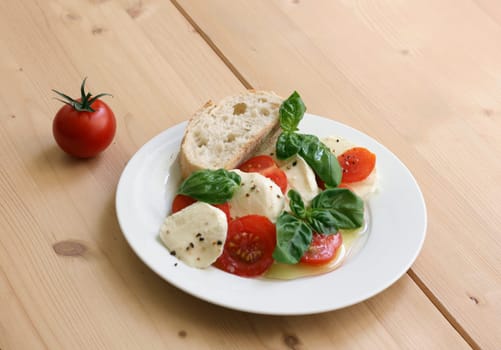 Insalata Caprese
