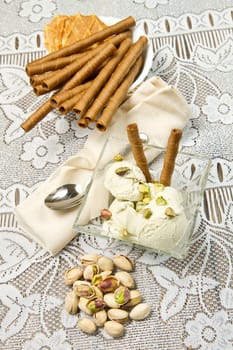ice cream pistachio
