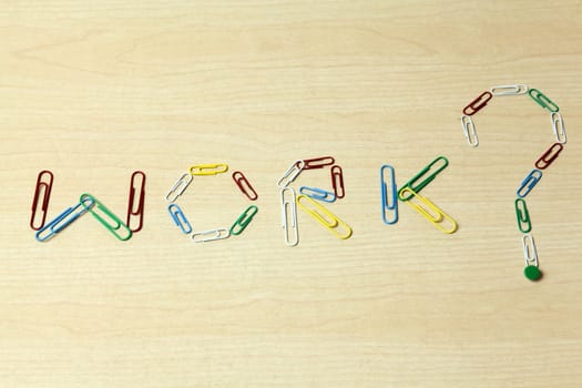A question about work made with colorfull paper clips