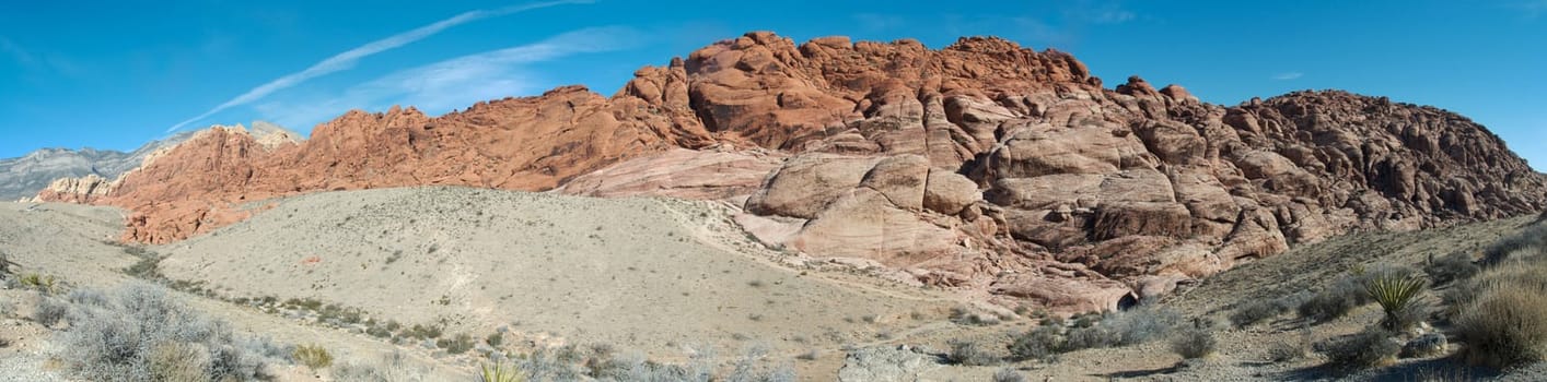 Panorama of the Red Rocks mountain range in Arizona