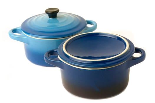 Mini casseroles individual which makes it possible individually to simmer a dish while adding an original character to the presentation.