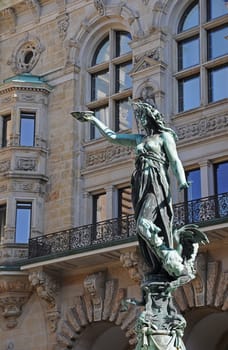 Fountain figure