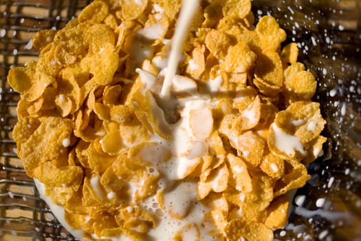 Photo of Cornflakes and milk