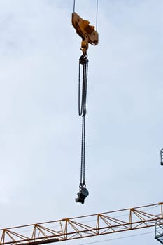 Chain hanging from the crane