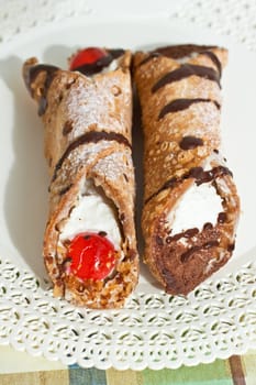 Cannoli siciliani - Sicilian pastry on a dish