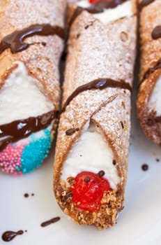 Cannoli siciliani - Sicilian pastry on a dish