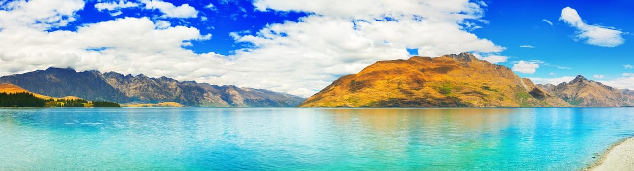 Lake Wakatipu in New Zealand. Panorama