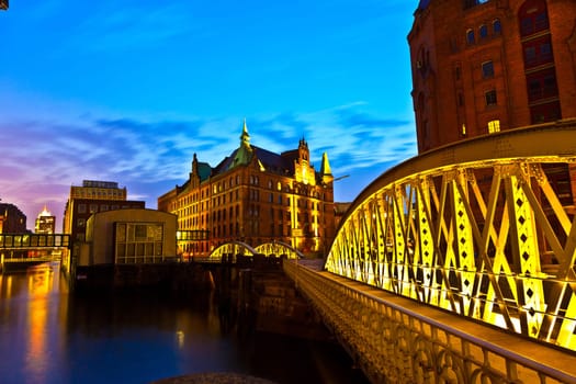 Speicherstadt in Hamburg by night