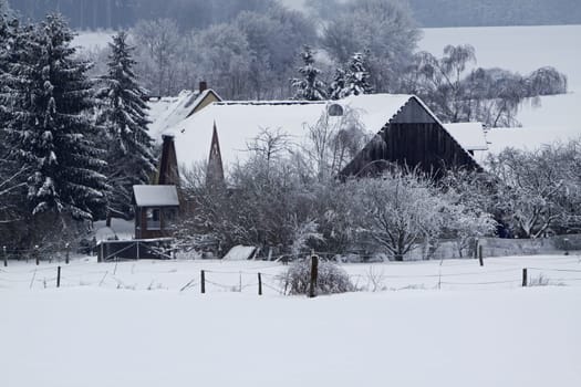 Homestead in the snow in Alverdissen