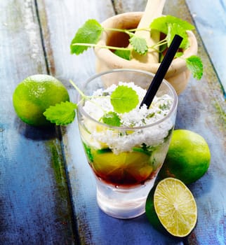 Cubra Libre Drink on vintage planks for south sea concepts.