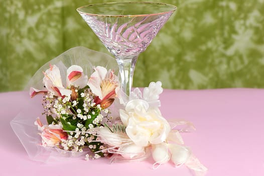 Arrangement with flowers and favors for wedding, baptism and First Communion