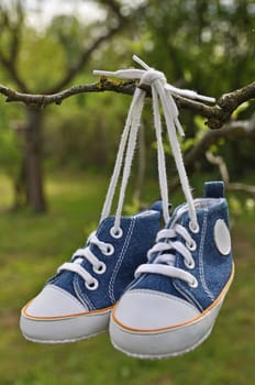 Children's shoes