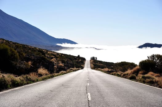 Fog bank pushes up at El Teide