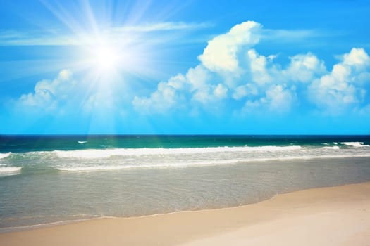 Gorgeous sandy tropical beach in sunny day