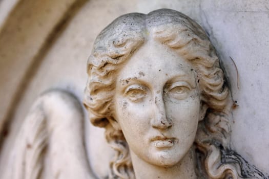 Angel relief gravestone cemetery Hamelin