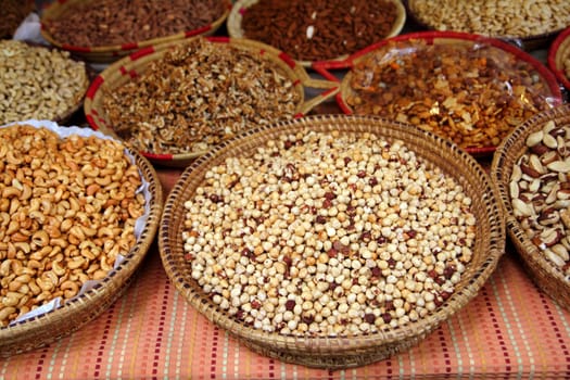 almonds cashew nuts peanuts hazelnuts fruits market