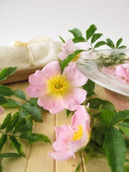 Bath tea with wild roses