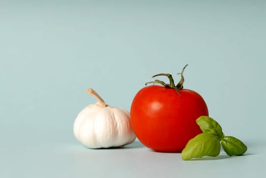 tomato, garlic and basil