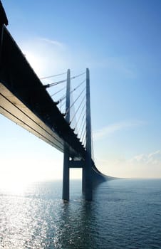 The Oresund bridge between Sweden and denmark - Die Öresundbrücke bei Gegenlicht zwischen Schweden und Dänemark